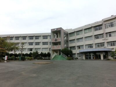 日高高等学校